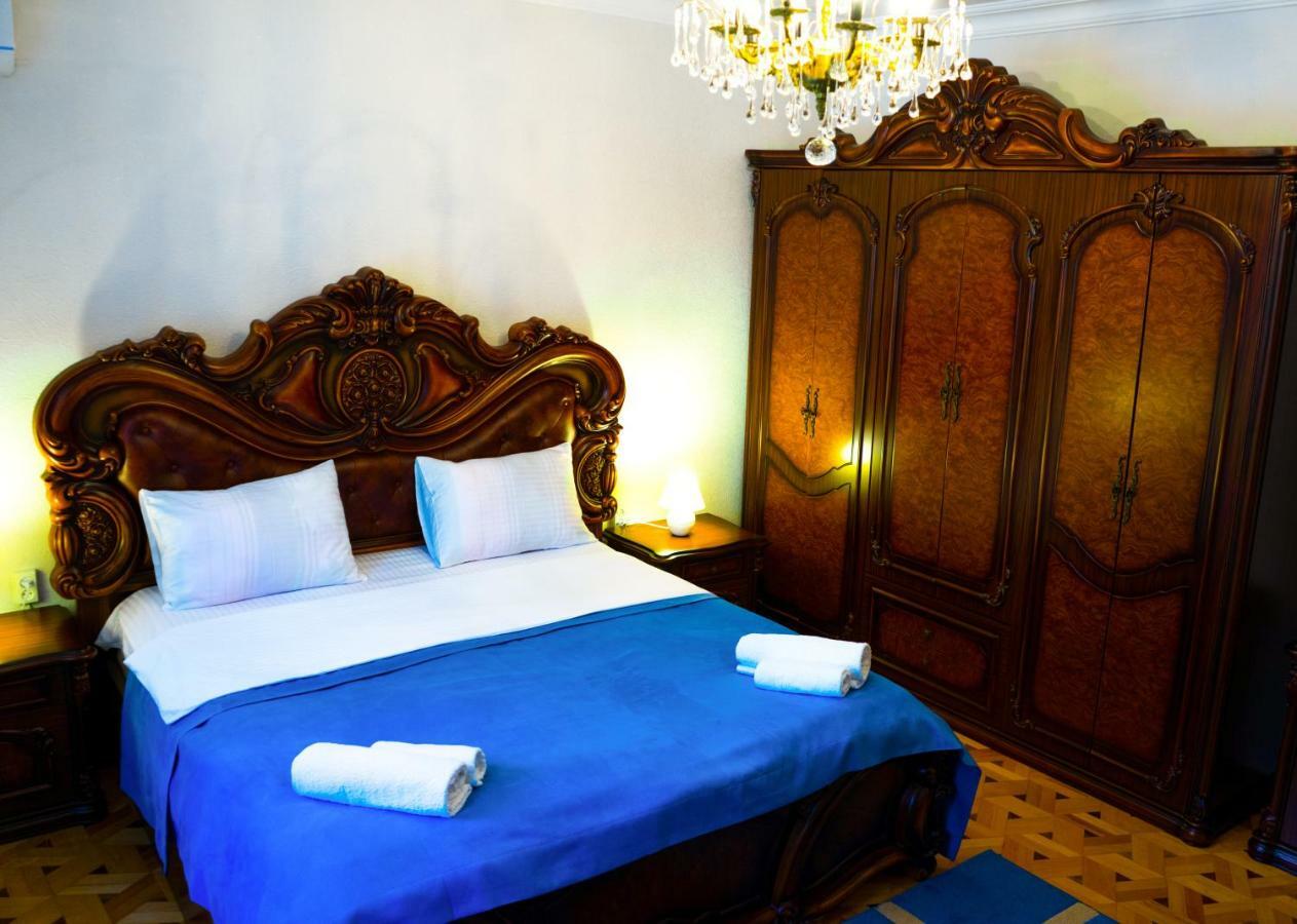 Old District Apartment คูทายสิ ภายนอก รูปภาพ