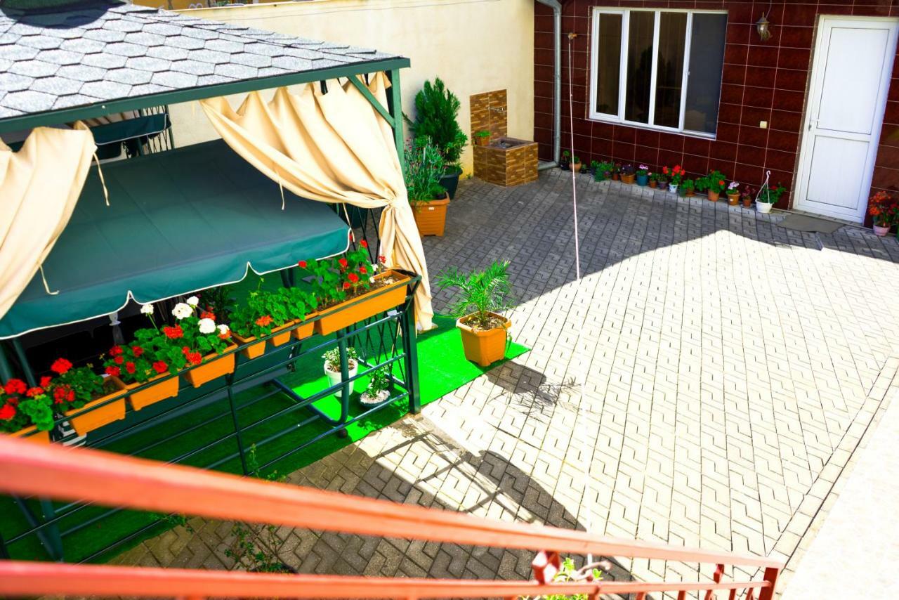Old District Apartment คูทายสิ ภายนอก รูปภาพ