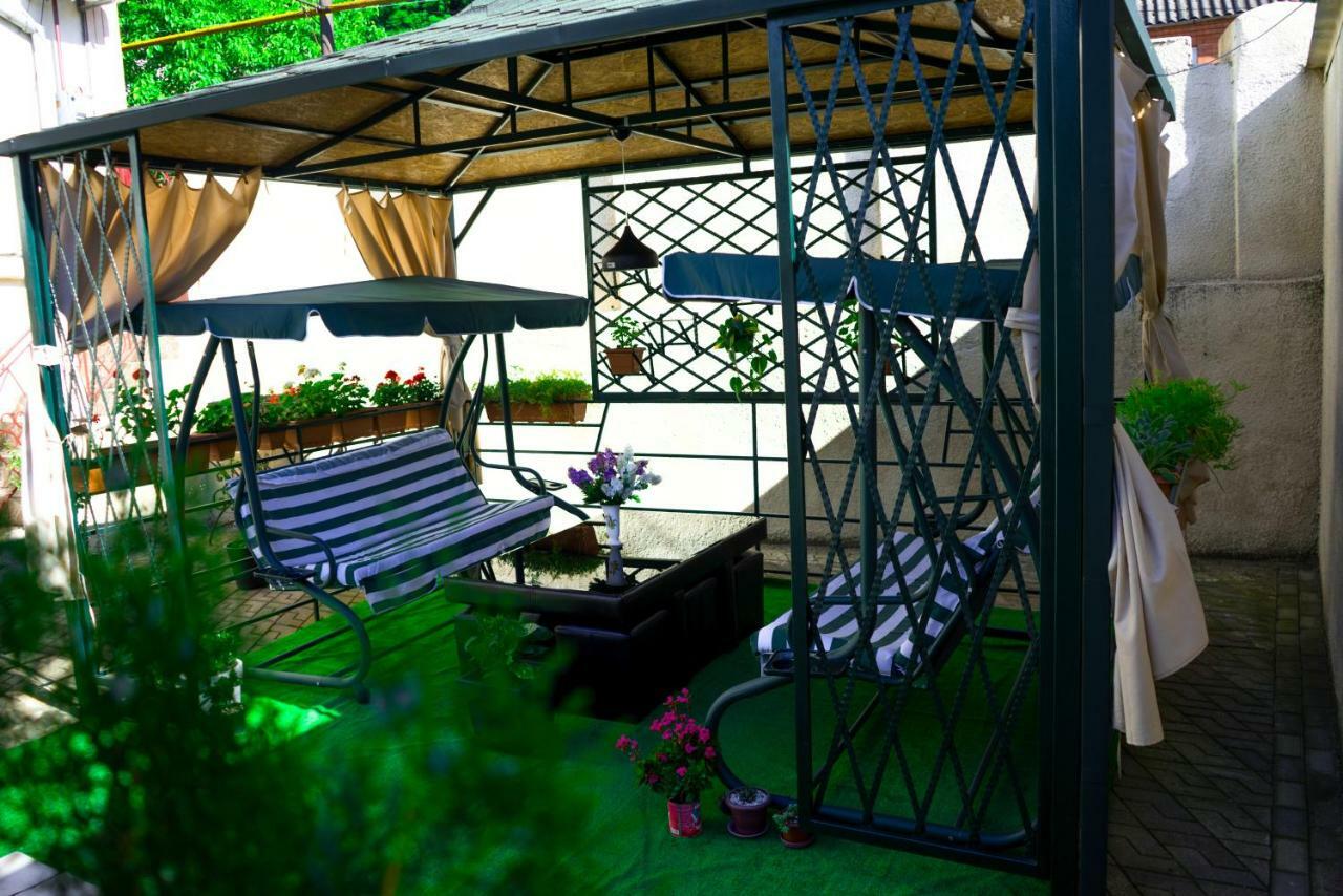 Old District Apartment คูทายสิ ภายนอก รูปภาพ